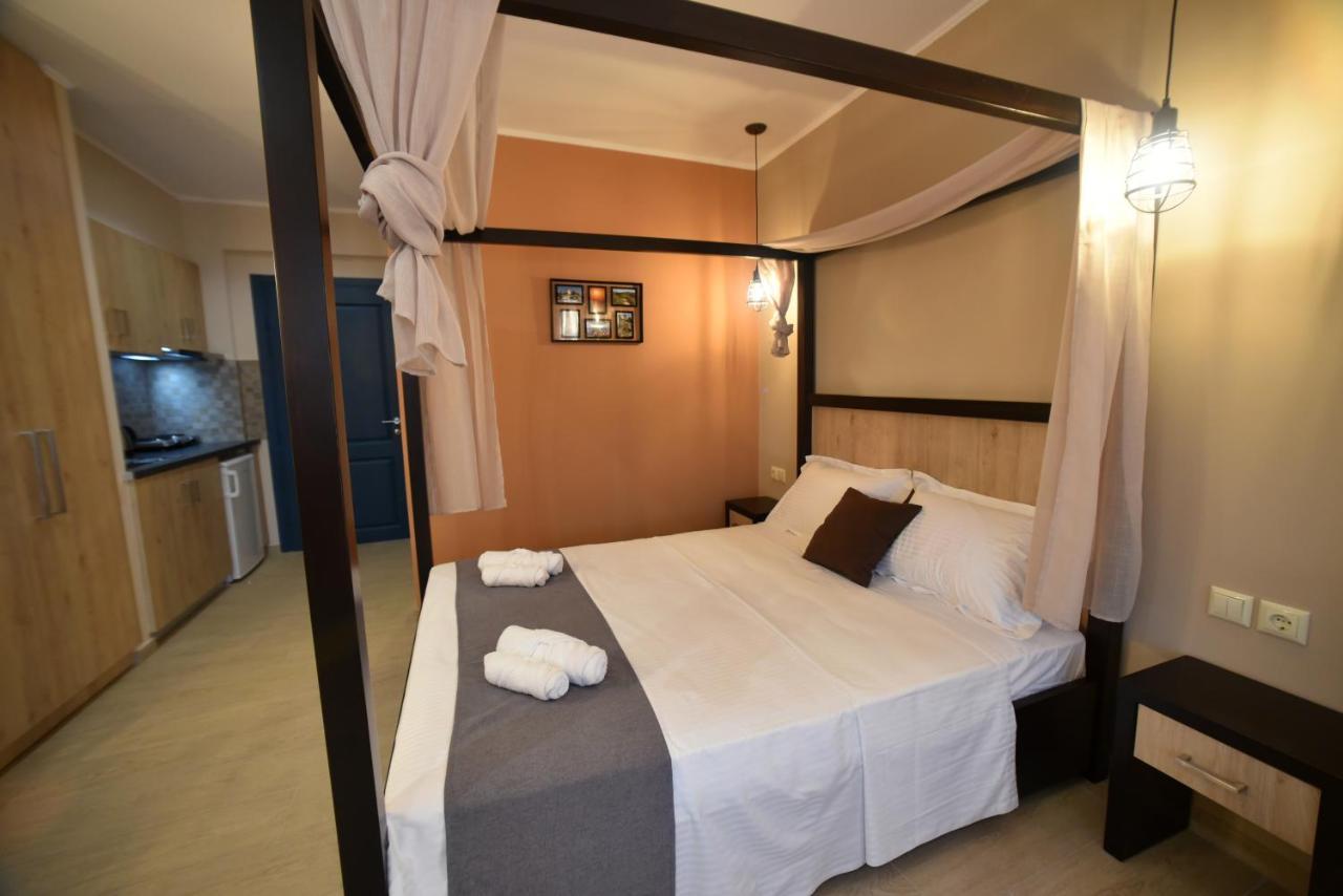 Aparthotel Shining Star Petra (Lesbos)